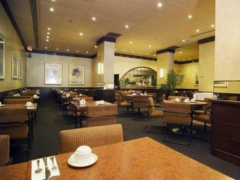 טורונטו Best Western Primrose Hotel Downtown מסעדה תמונה